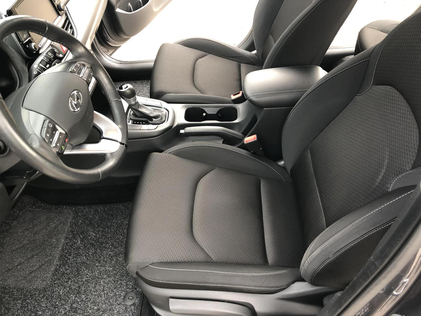 Hyundai I30 1.6/110hp/EURO6B - изображение 7