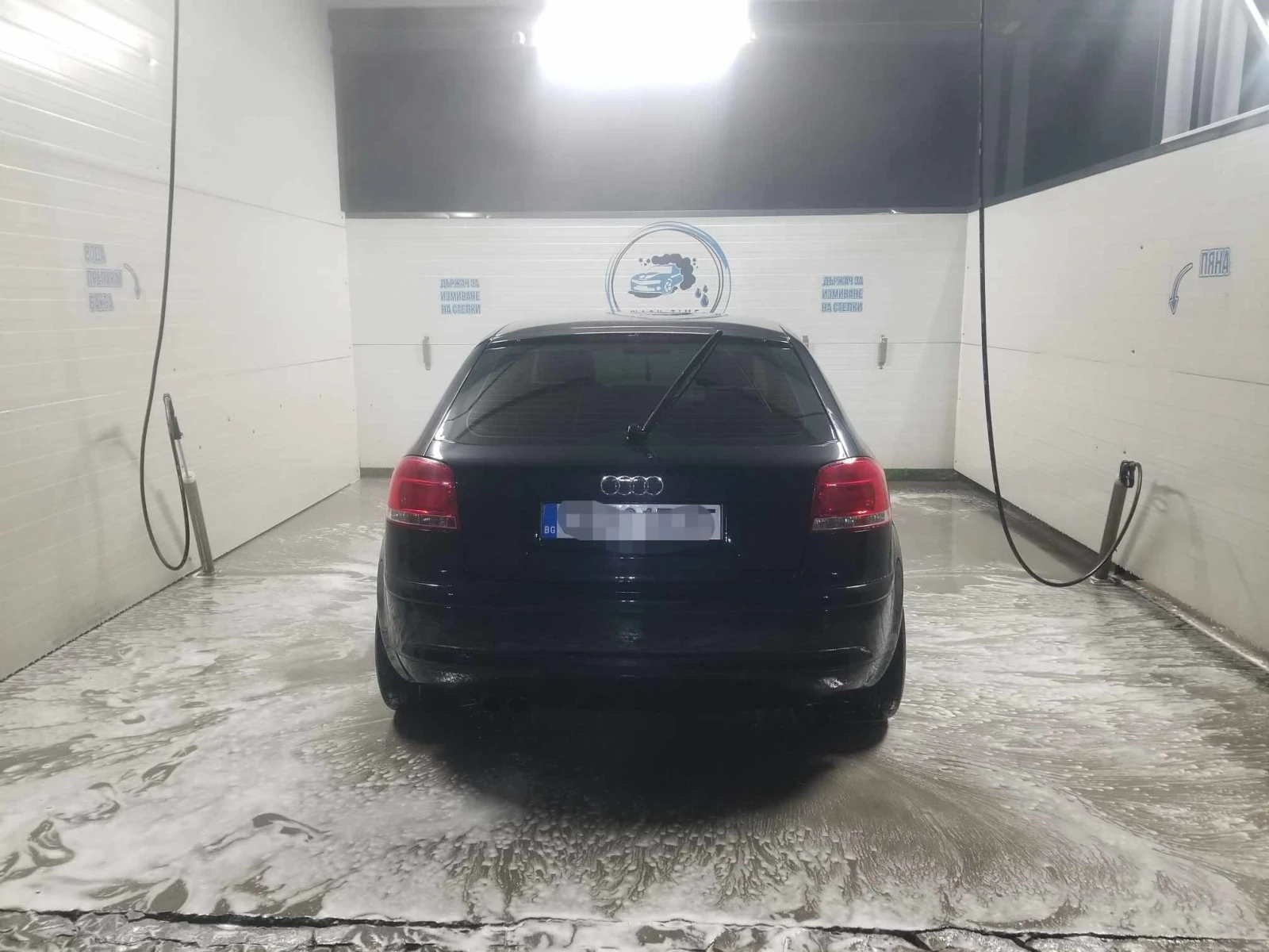 Audi A3 2.0 FSI - изображение 3