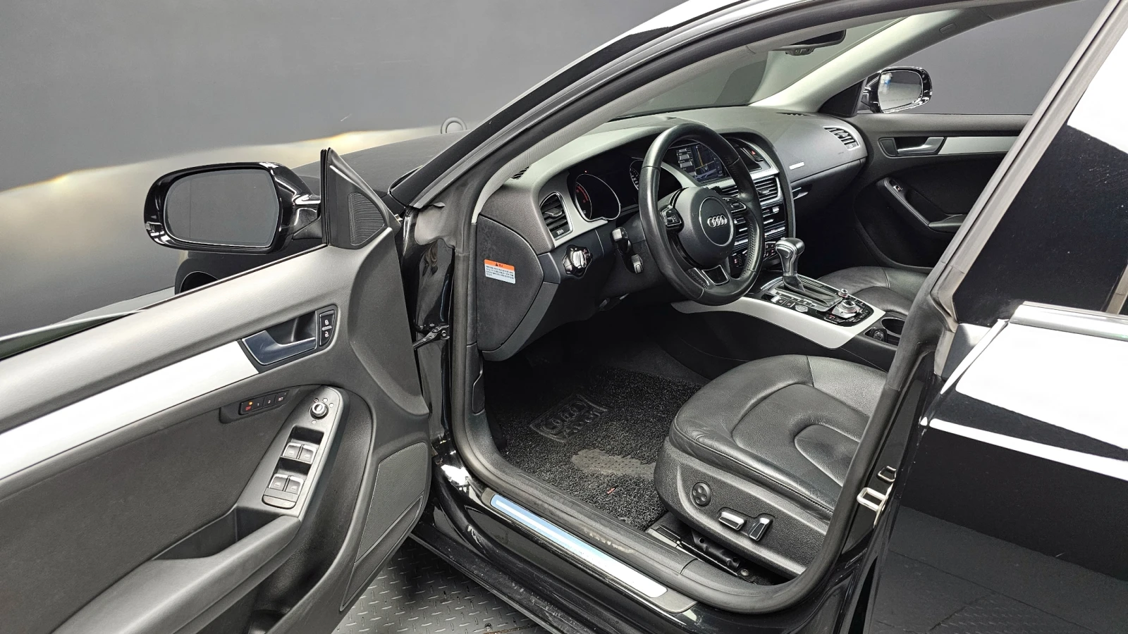 Audi A5 2.0TDI/4x4/Пълна сервизна история !!! - изображение 5