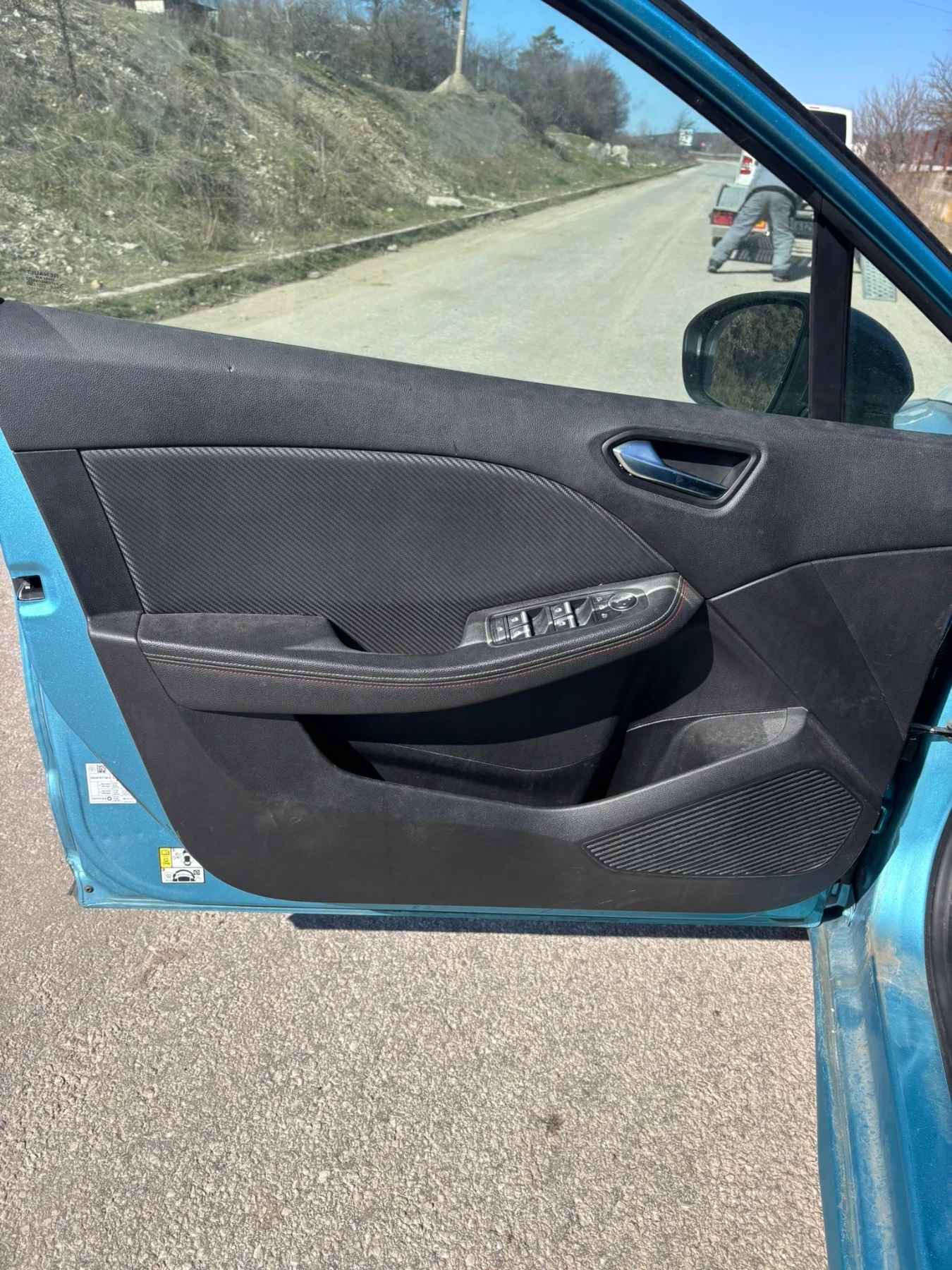 Renault Clio RS line, E-tech , снимка 9 - Автомобили и джипове - 53831289