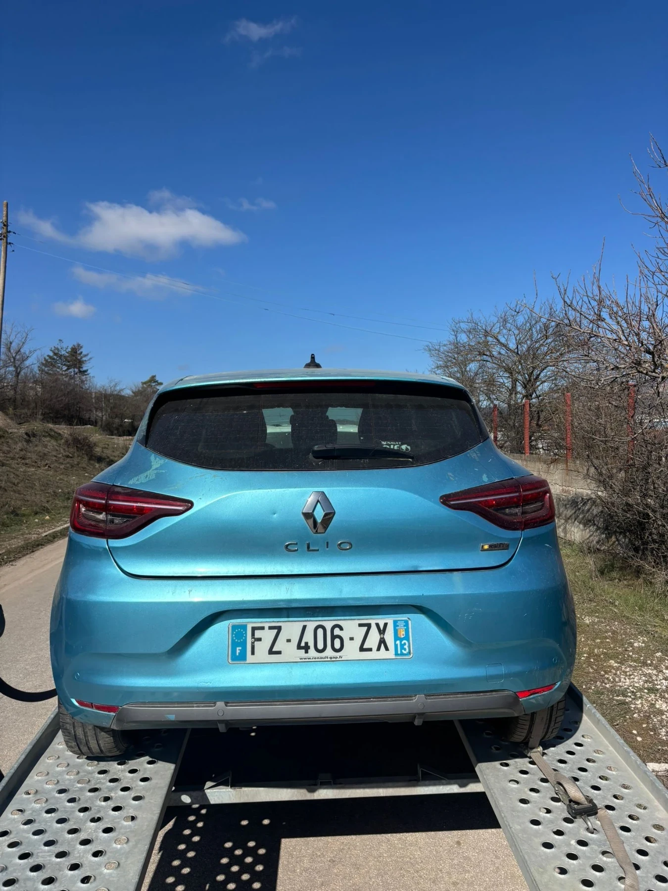 Renault Clio RS line, E-tech , снимка 5 - Автомобили и джипове - 53831289