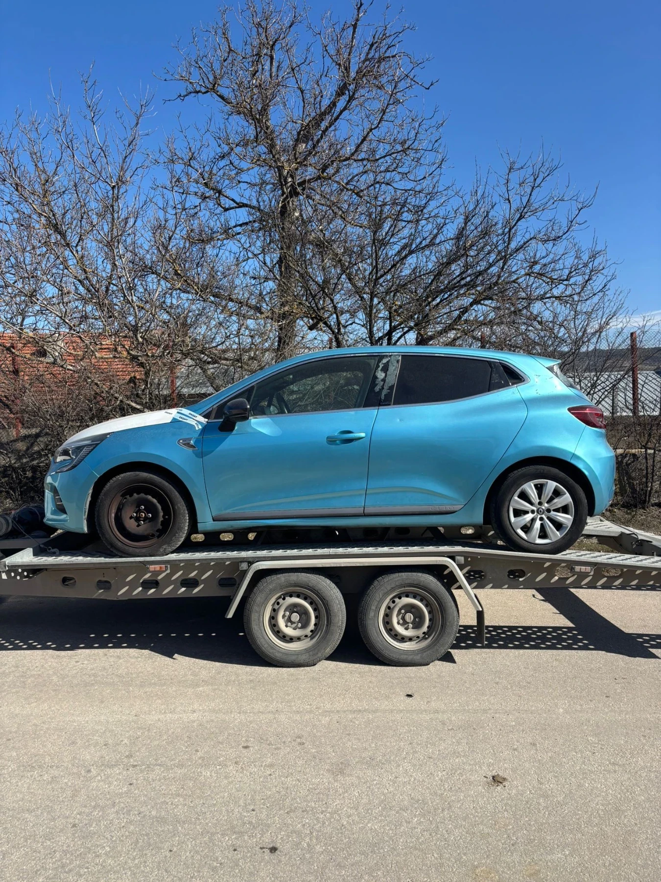 Renault Clio RS line, E-tech , снимка 2 - Автомобили и джипове - 53831289