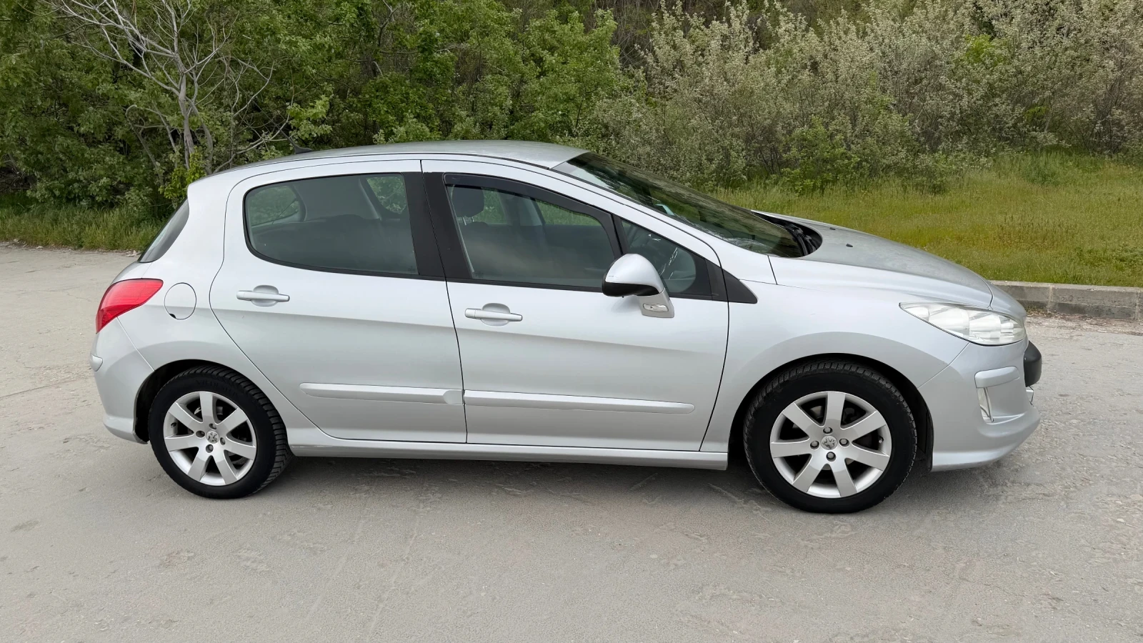 Peugeot 308 1.6HDi, снимка 4 - Автомобили и джипове - 54442118