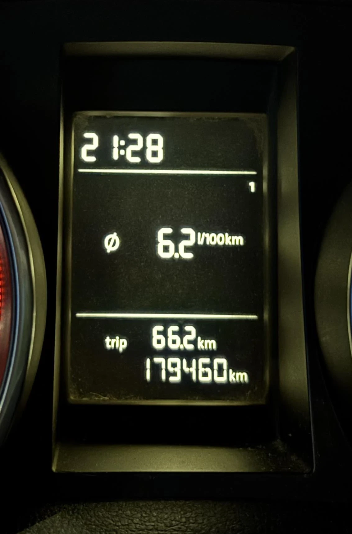 VW Golf - 1.2 TSI - Blue Motion реални км., снимка 11 - Автомобили и джипове - 54796662