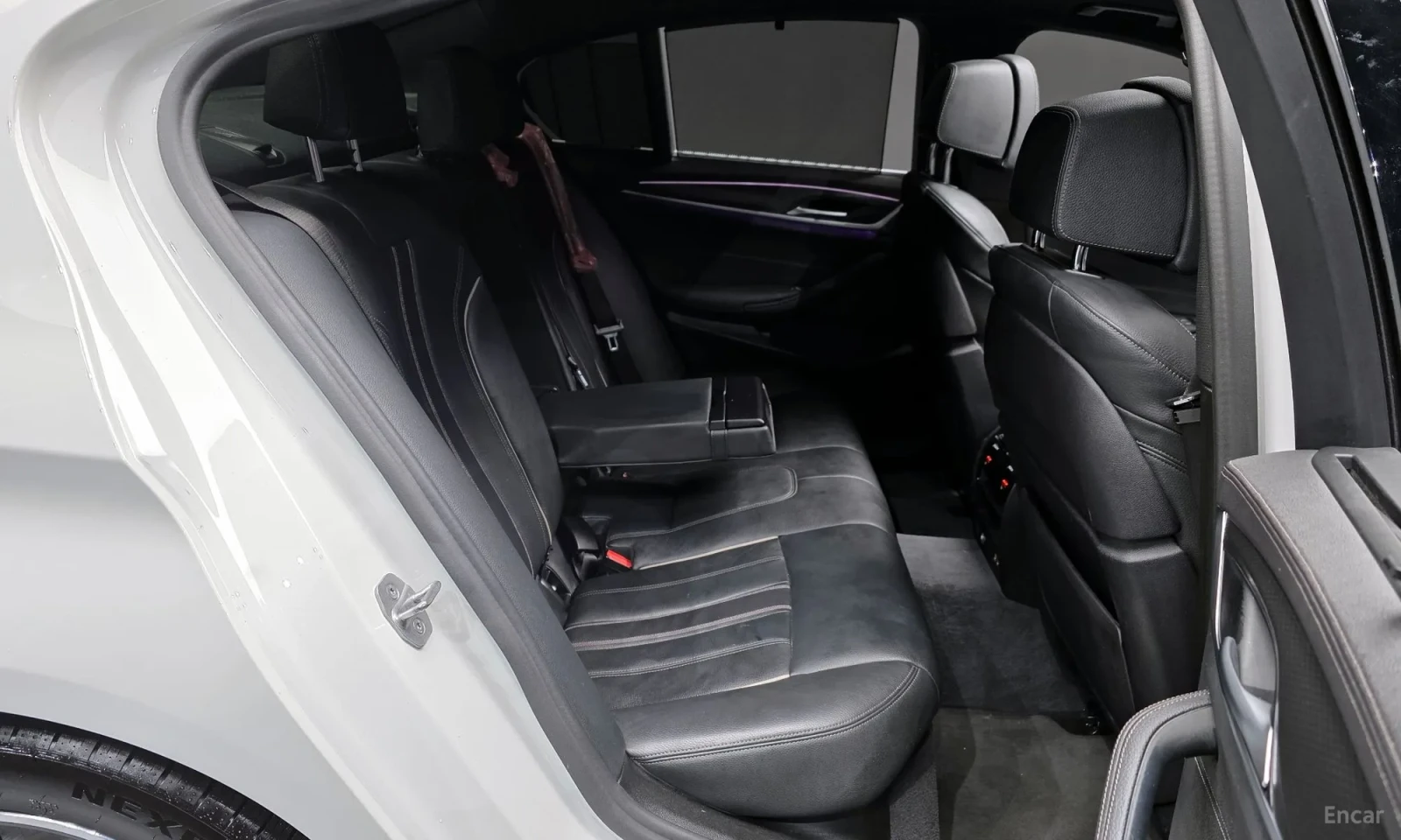 BMW 520 M-Sport, снимка 12 - Автомобили и джипове - 55048477