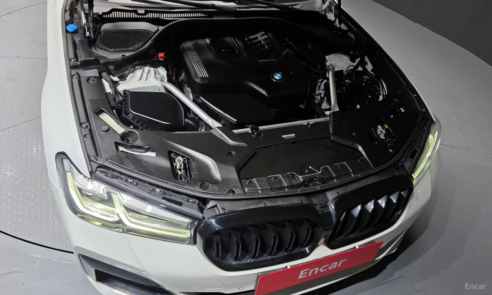 BMW 520 M-Sport, снимка 6 - Автомобили и джипове - 55048477