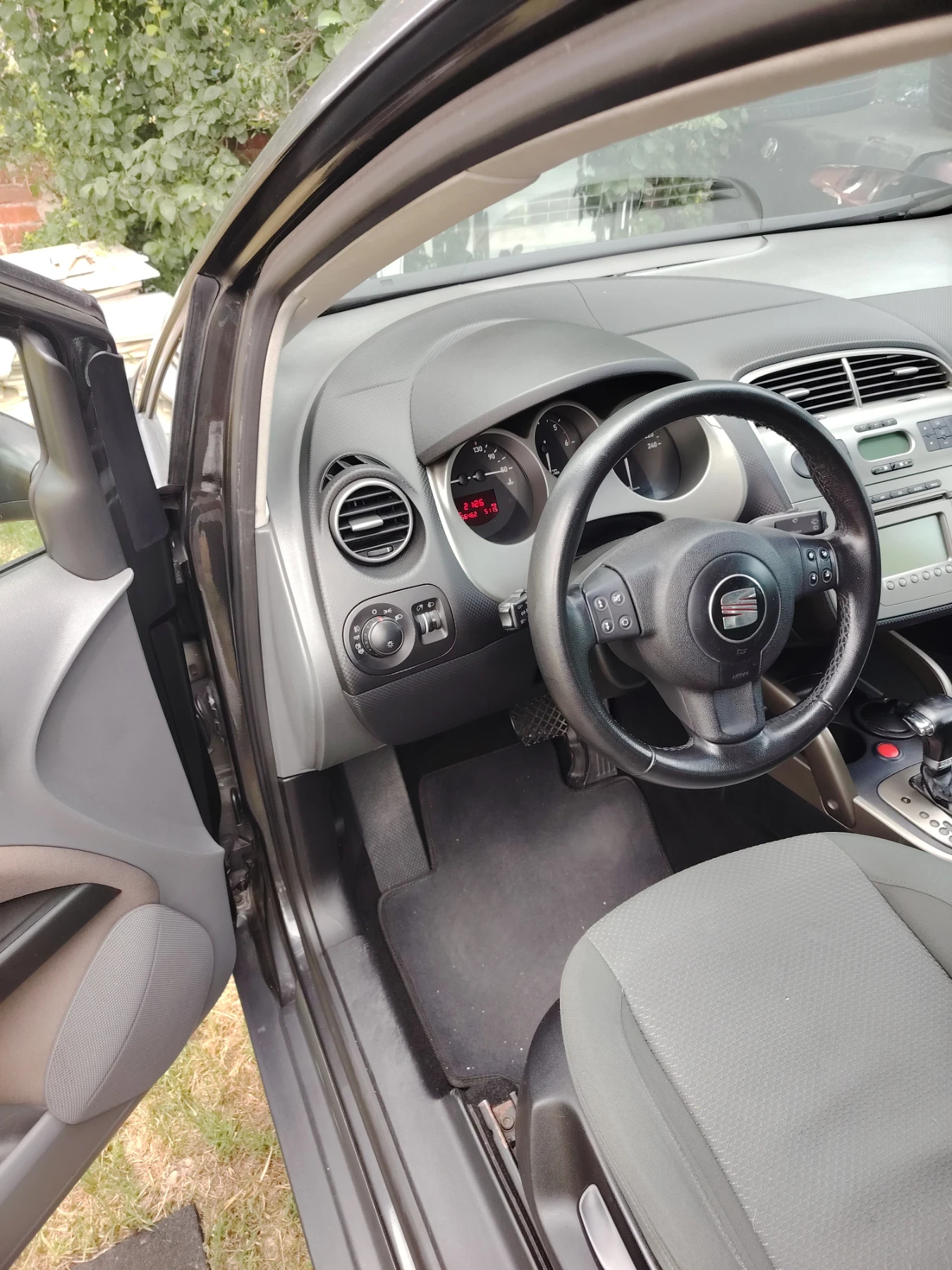 Seat Toledo, снимка 7 - Автомобили и джипове - 55183318