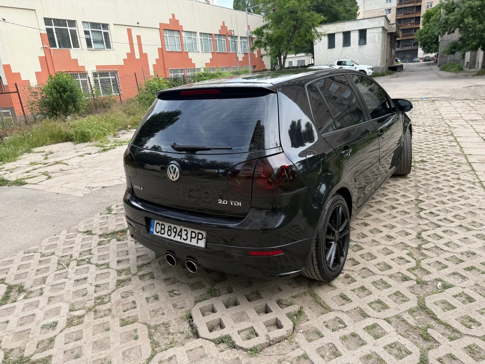 VW Golf Обслужен 200 коня в топ топ състояние запазен , снимка 4 - Автомобили и джипове - 55192105