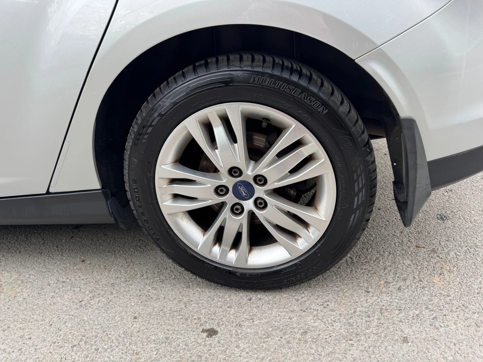Ford Focus 1000-125 �� ��� ���  6 ��������  | Mobile.bg � ����������� 7