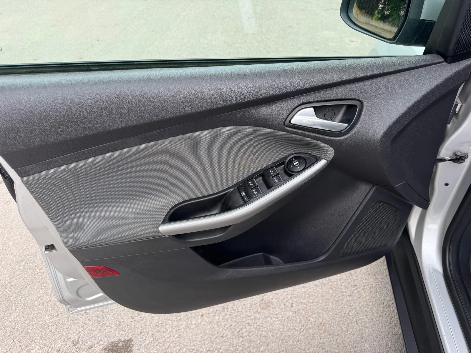 Ford Focus 1000-125 �� ��� ���  6 ��������  | Mobile.bg � ����������� 9