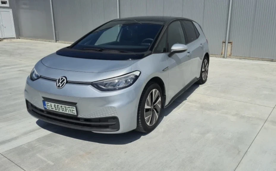 VW ID.3 Pro, снимка 4 - Автомобили и джипове - 55343345