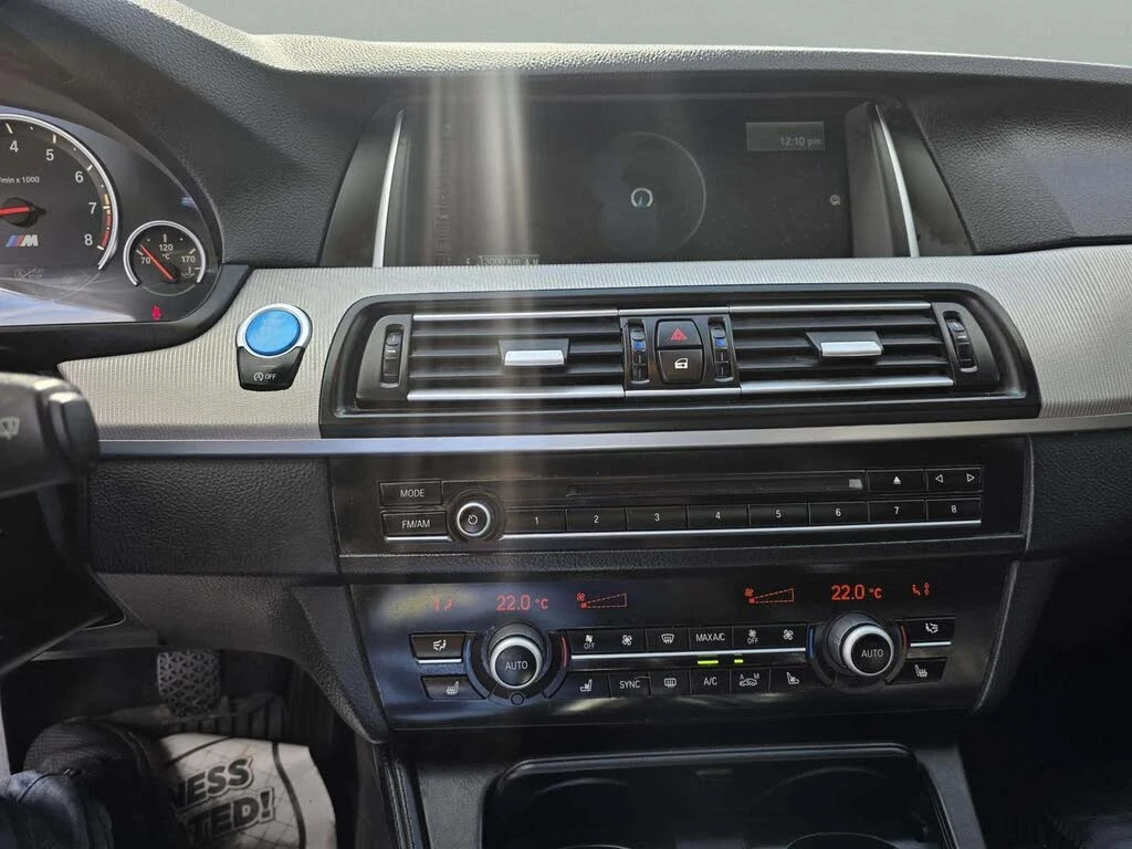 BMW M5 M SPORT + HEAD UP/360CAM/PANORAMA/FULL, снимка 11 - Автомобили и джипове - 55347979