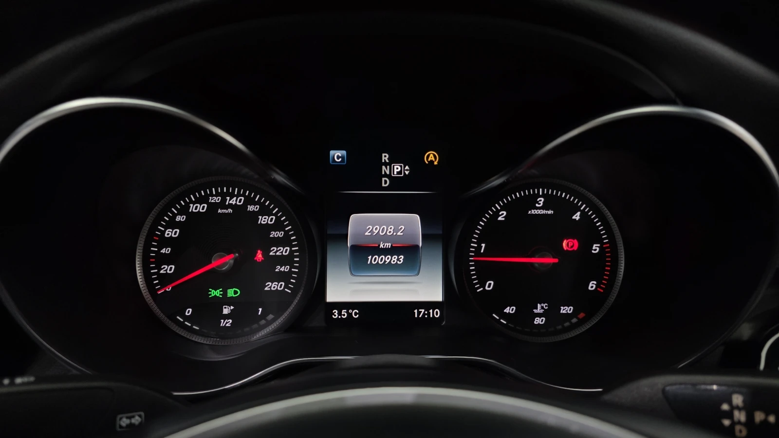 Mercedes-Benz C 220, снимка 9 - Автомобили и джипове - 55415914