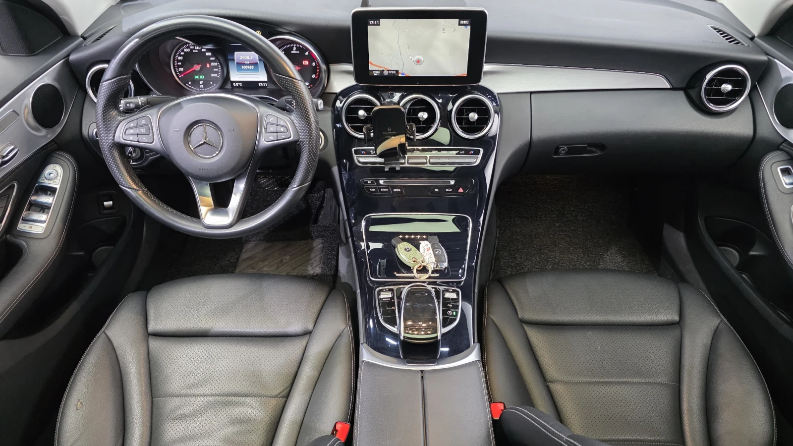 Mercedes-Benz C 220, снимка 8 - Автомобили и джипове - 55415914