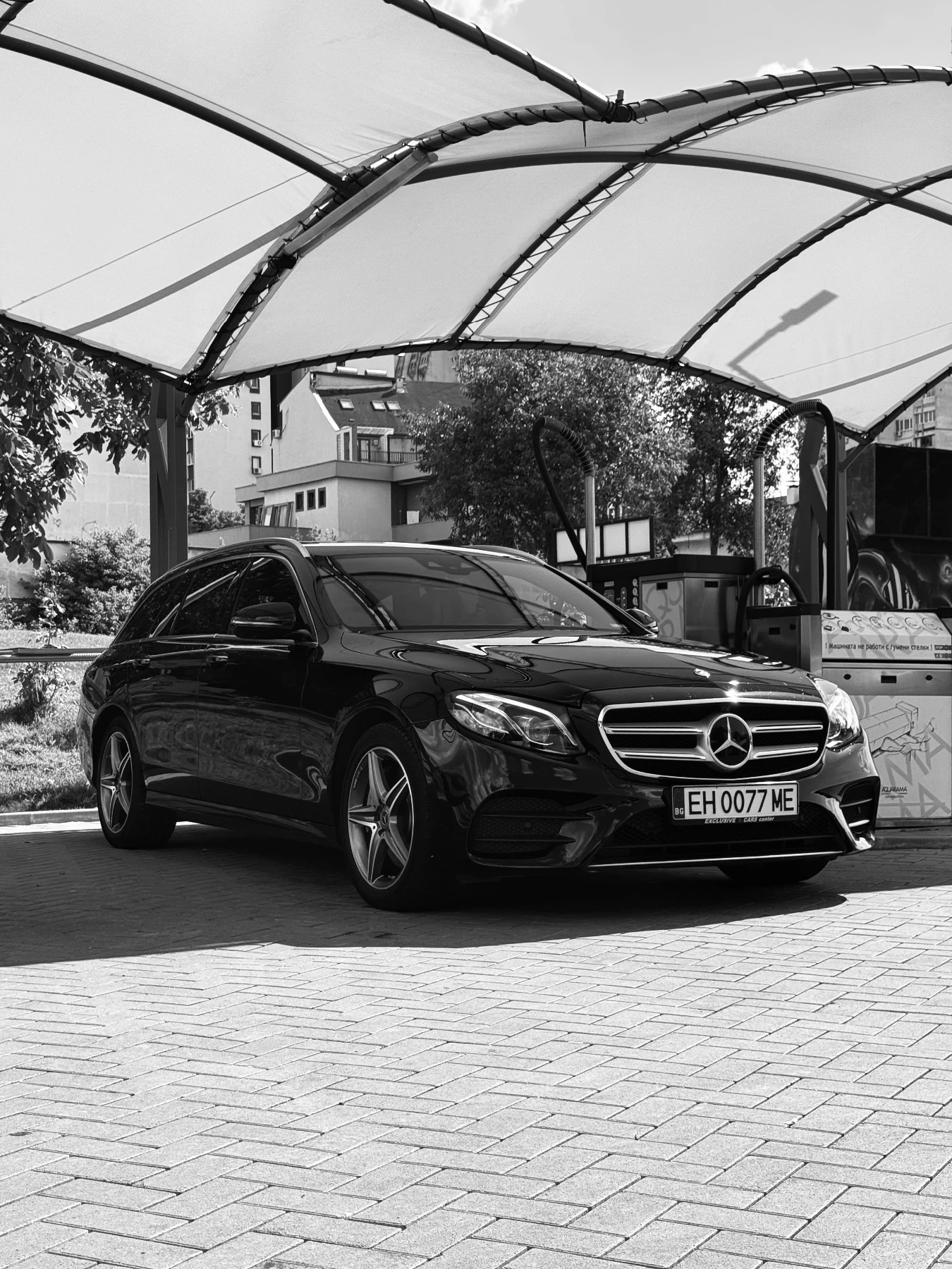 Mercedes-Benz E 400, снимка 10 - Автомобили и джипове - 55627993