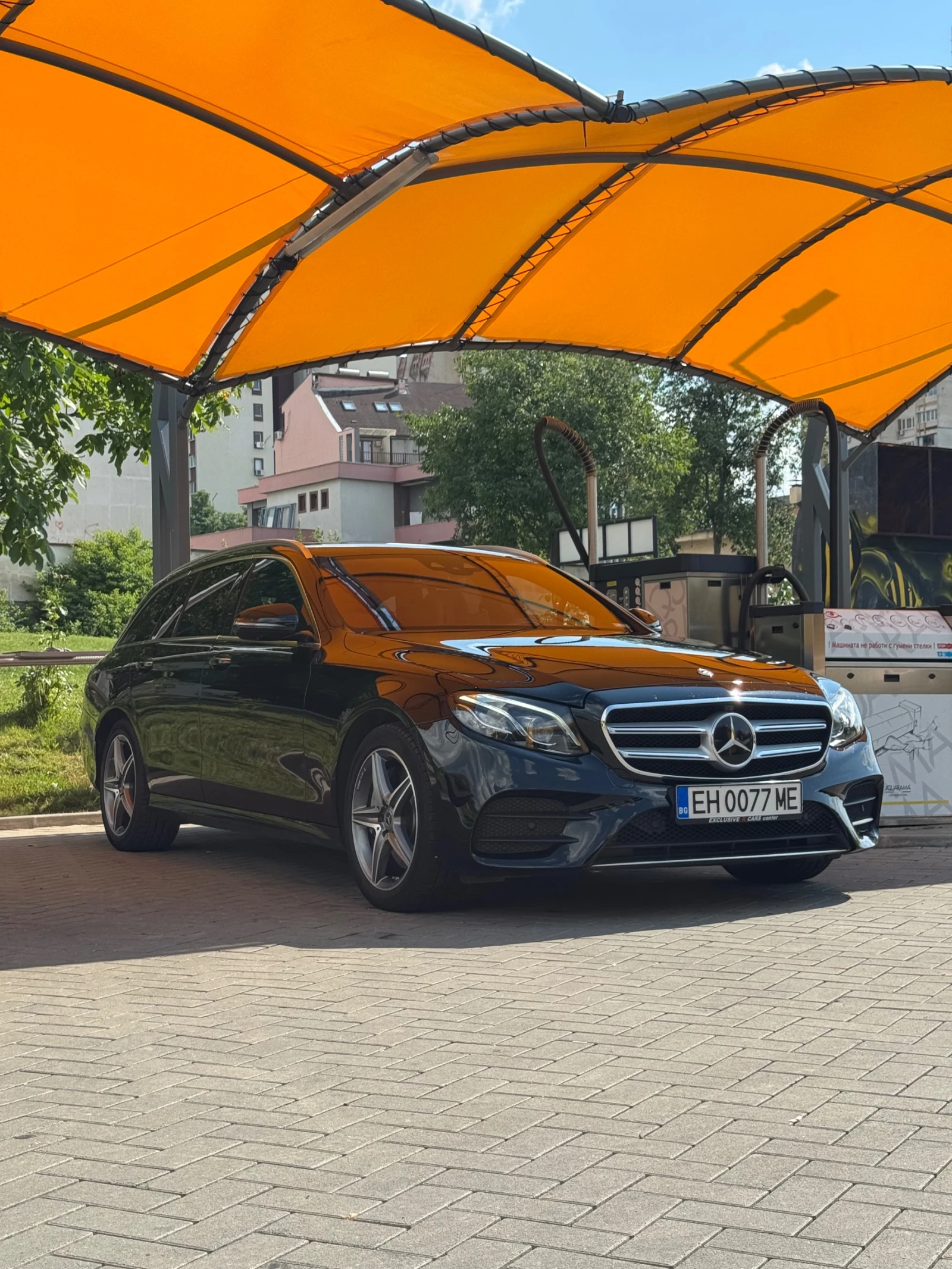Mercedes-Benz E 400, снимка 2 - Автомобили и джипове - 55627993