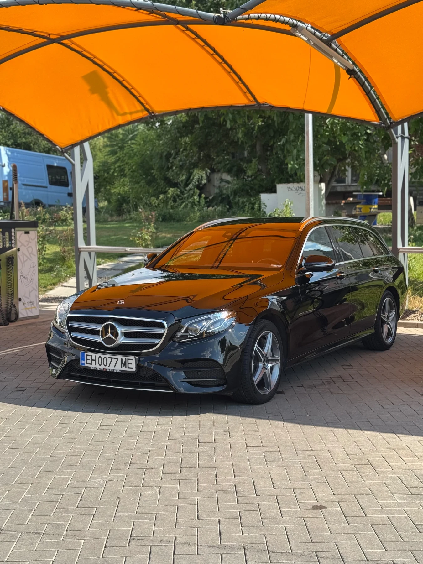 Mercedes-Benz E 400, снимка 7 - Автомобили и джипове - 55627993