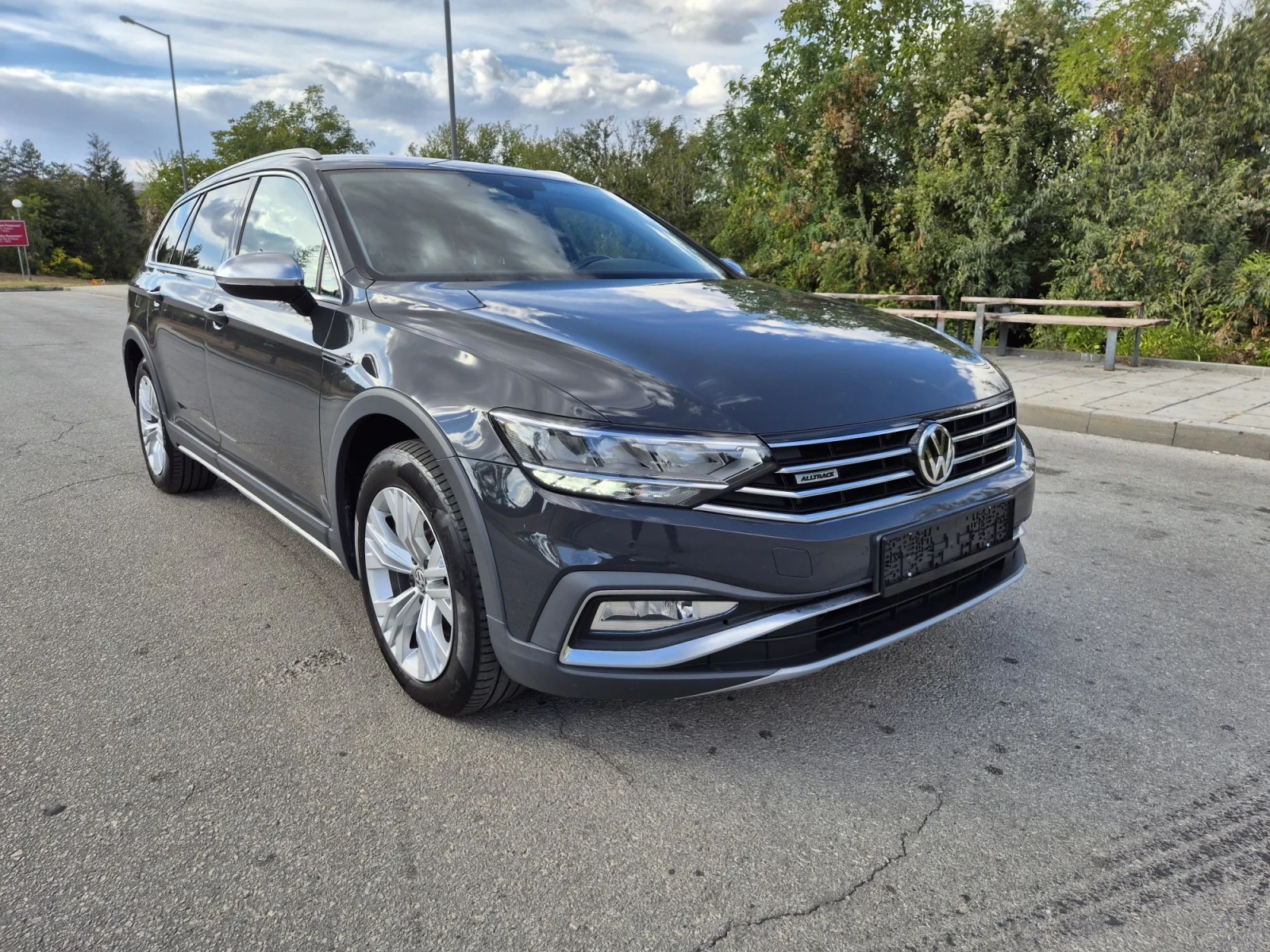 VW Passat Allltrack Face 2.0TDI 4Motion 190кс, снимка 2 - Автомобили и джипове - 56205672