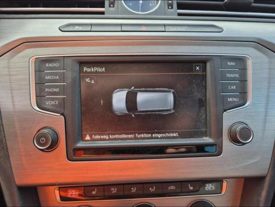 VW Passat, снимка 9 - Автомобили и джипове - 56662817