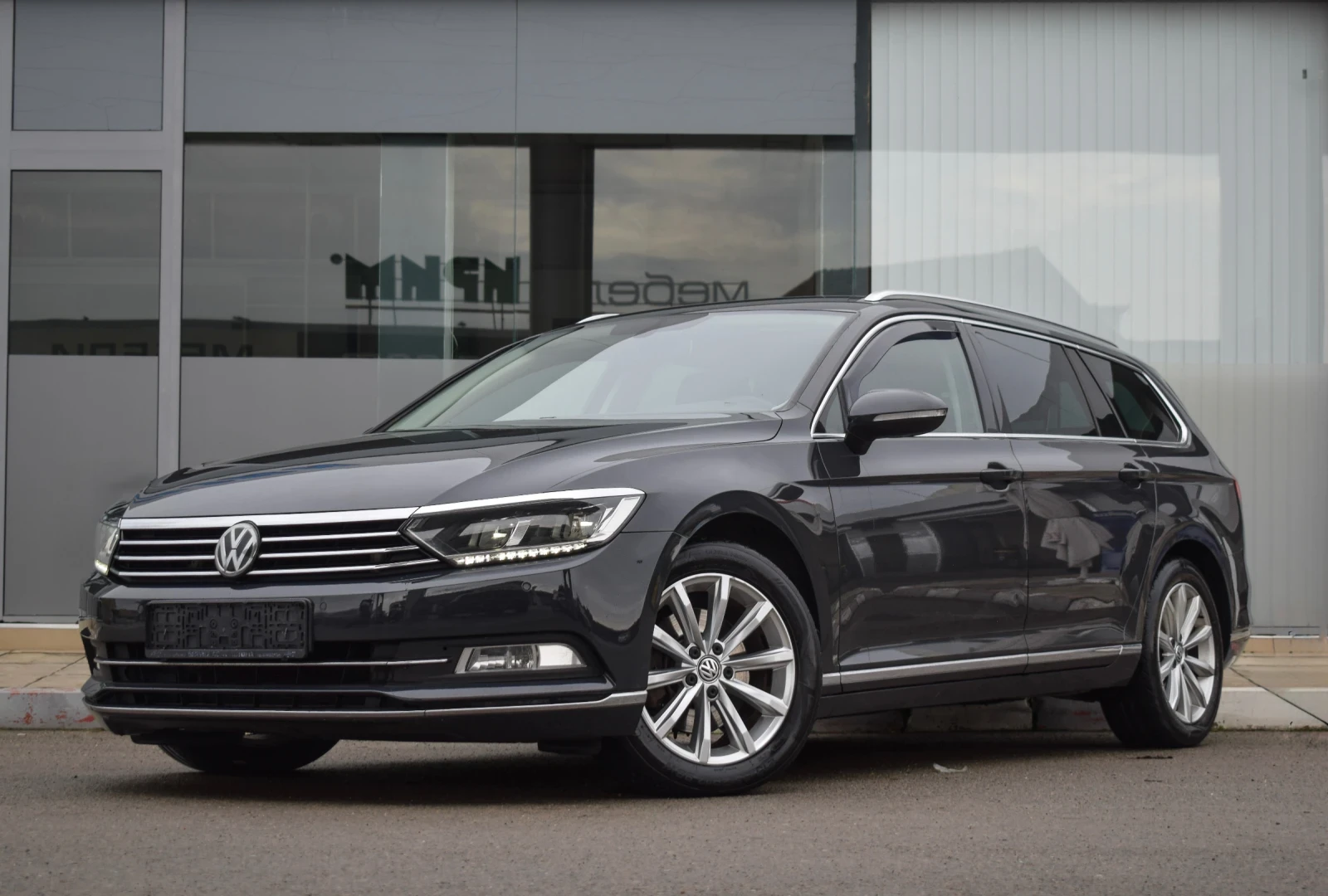 VW Passat 2.00D/B8/NARDO GREY/MATRIX/Full/DSG6/TOP/ОБСЛУЖЕН!