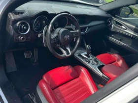 Alfa Romeo Stelvio  Veloce | DISTRONIC | PANO | RED INT , снимка 7