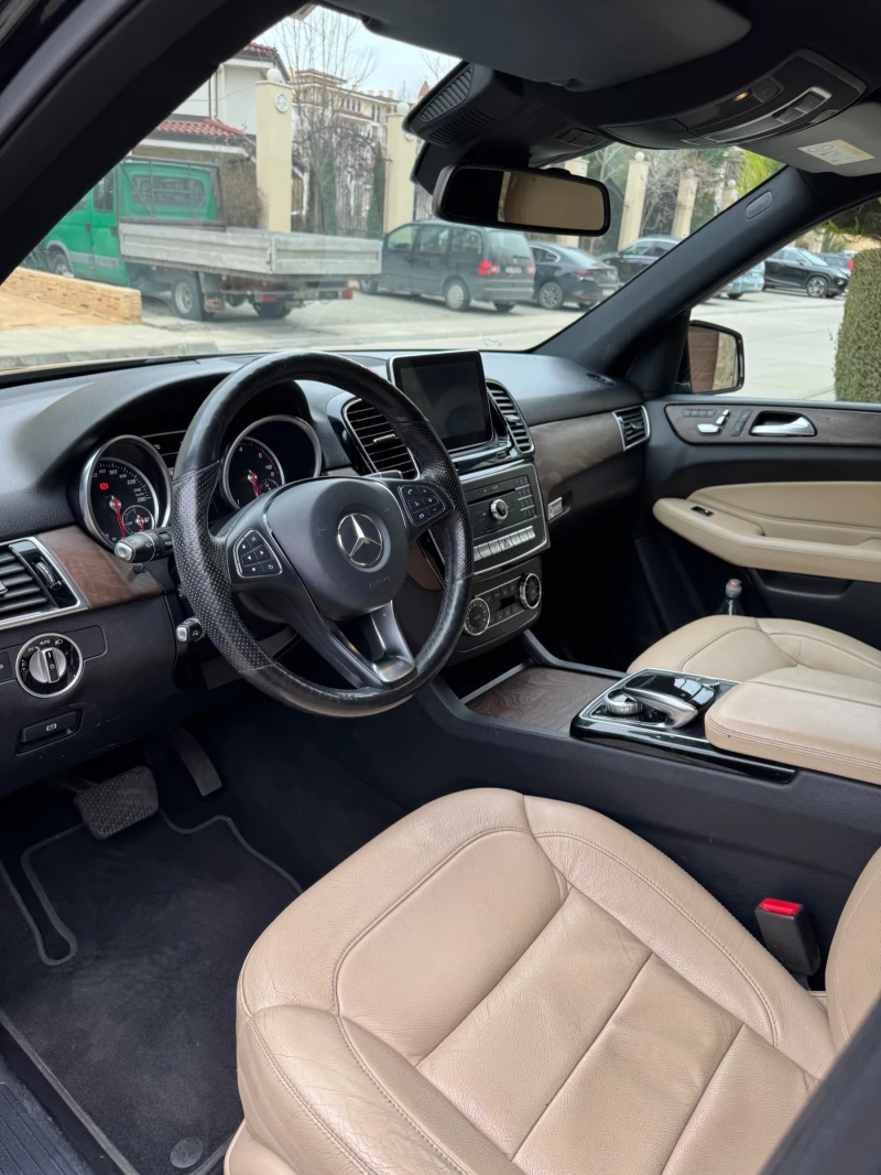 Mercedes-Benz GLE 350, снимка 3 - Автомобили и джипове - 47345873