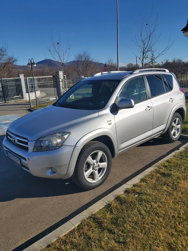 Toyota Rav4 2.2 DCAT 177, снимка 3 - Автомобили и джипове - 48391081