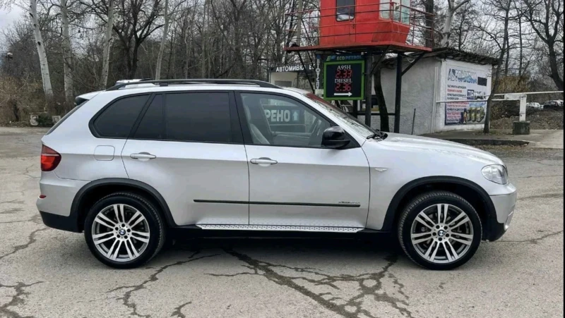 BMW X5, снимка 3 - Автомобили и джипове - 49275321