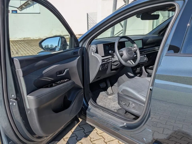Hyundai Tucson 1.6HEV/215HP/PRIME/2X2/LED/AMBI/CAM/ACC/702v, снимка 11 - Автомобили и джипове - 51298834
