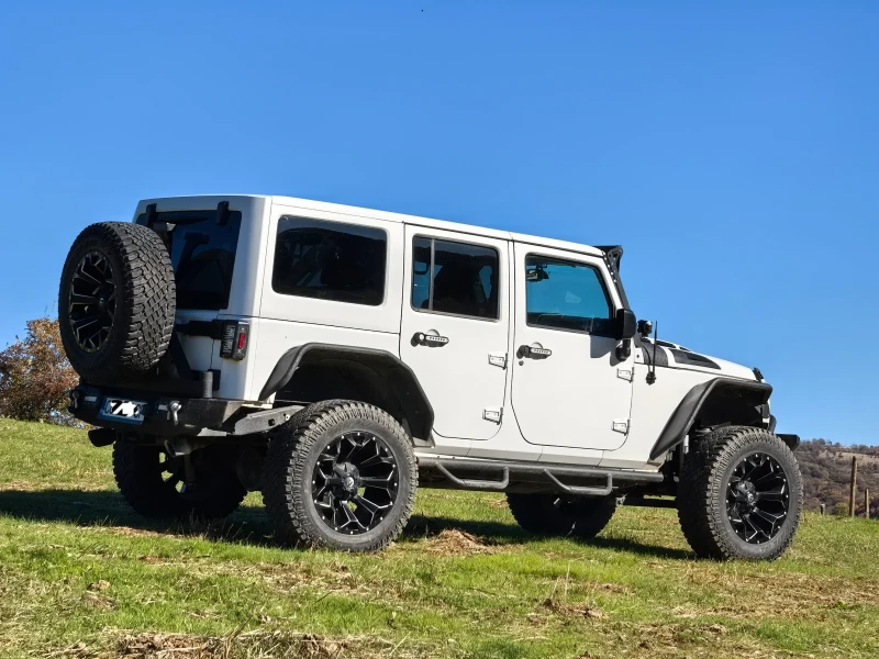 Jeep Wrangler SAHARA