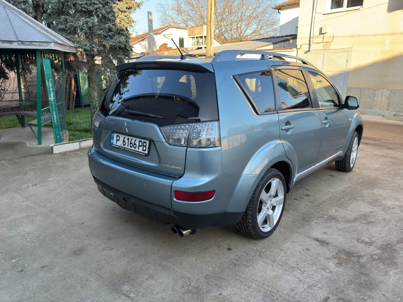 Mitsubishi Outlander 2.0 TDI, снимка 6 - Автомобили и джипове - 52748724