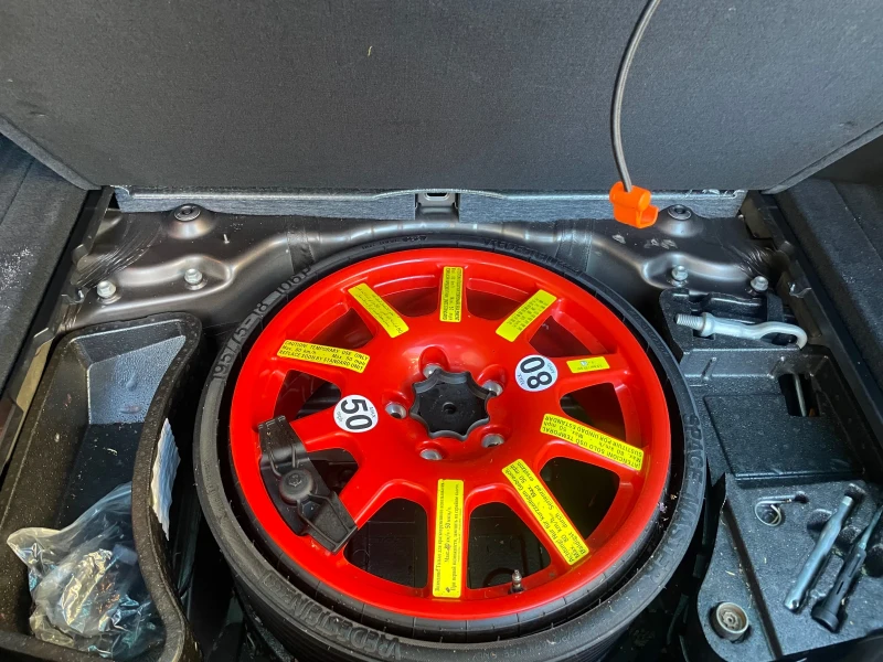 VW Touareg 3.0TDI* BLUEMOTION* panorama* , снимка 15 - Автомобили и джипове - 52802314