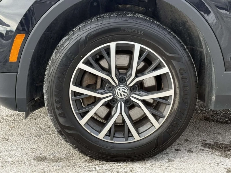 VW Tiguan * 4Motion SE, 4Motion SEL * CARFAX * ЦЕНА ДО БГ, снимка 8 - Автомобили и джипове - 53382370
