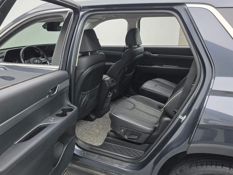 Hyundai Palisade 3.8 Automatic, снимка 16 - Автомобили и джипове - 55655871