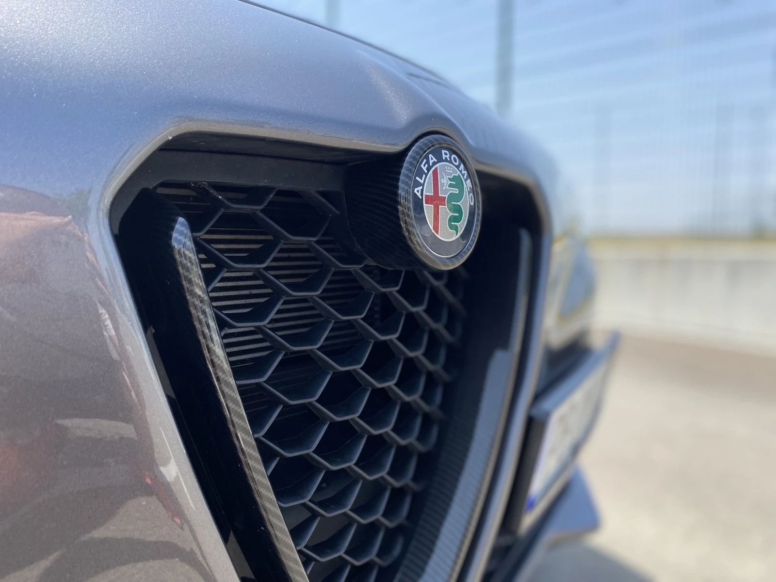 Alfa Romeo Stelvio  - изображение 6