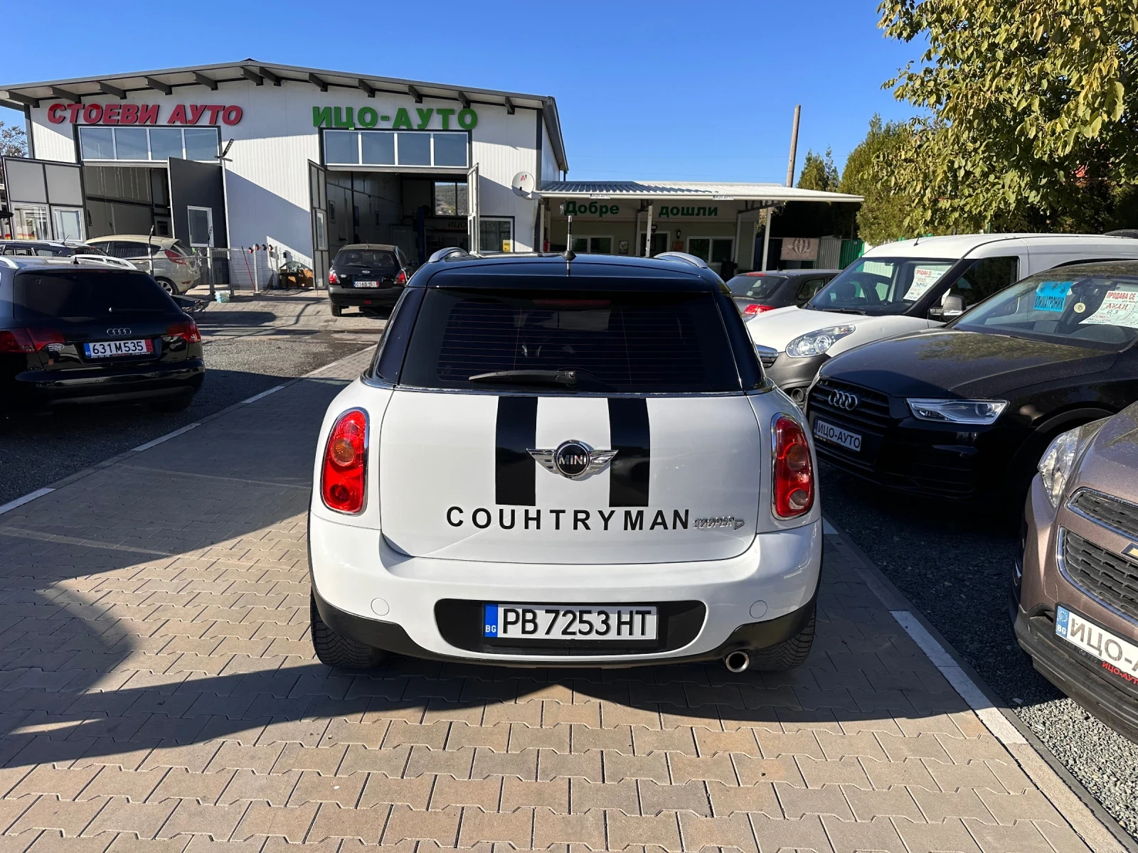 Mini Countryman 1.6tdi Всичко платено !! Обслужено !!  - изображение 7