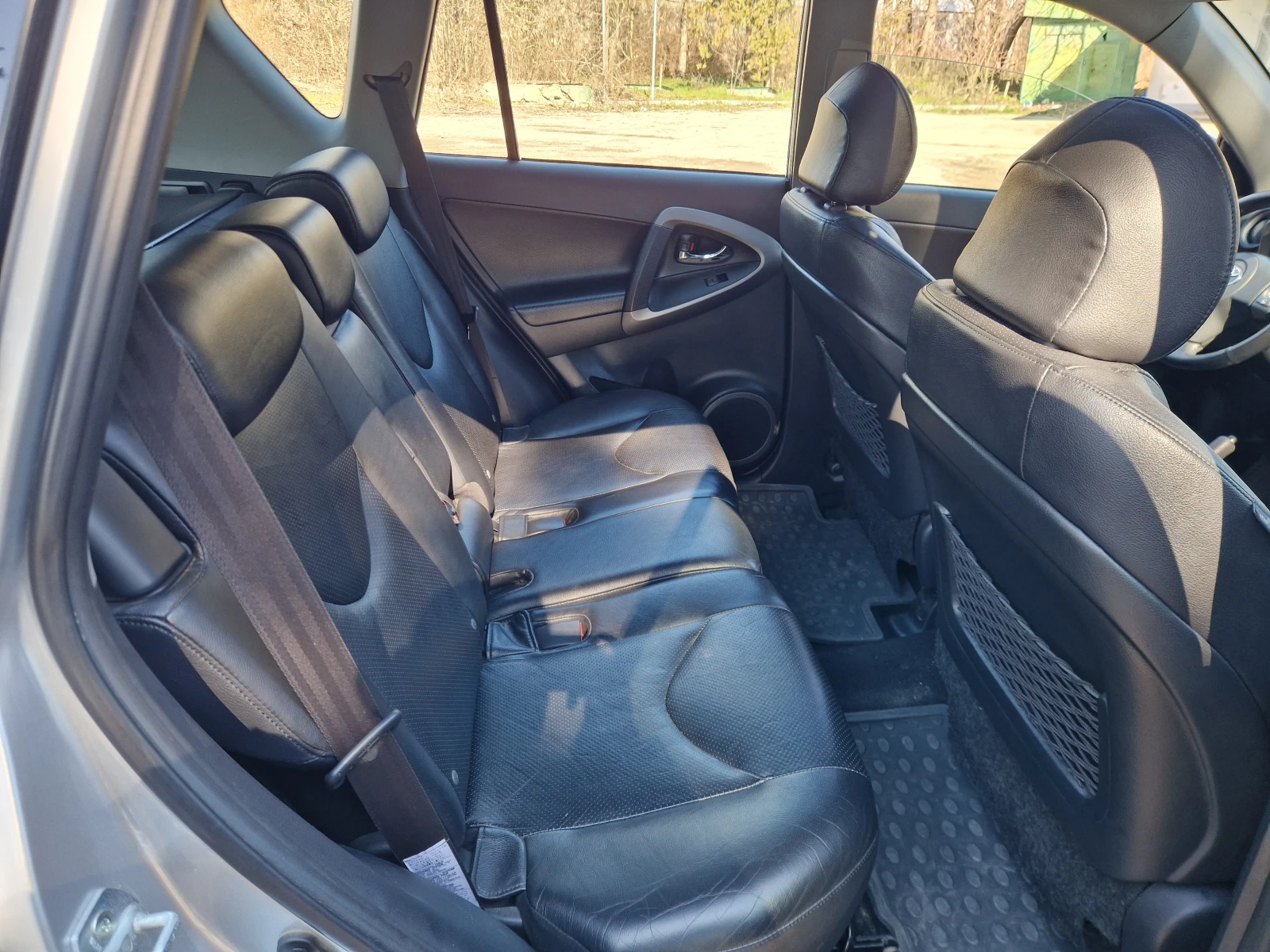 Toyota Rav4 GPL 4X4 Подгрев, снимка 14 - Автомобили и джипове - 53738419