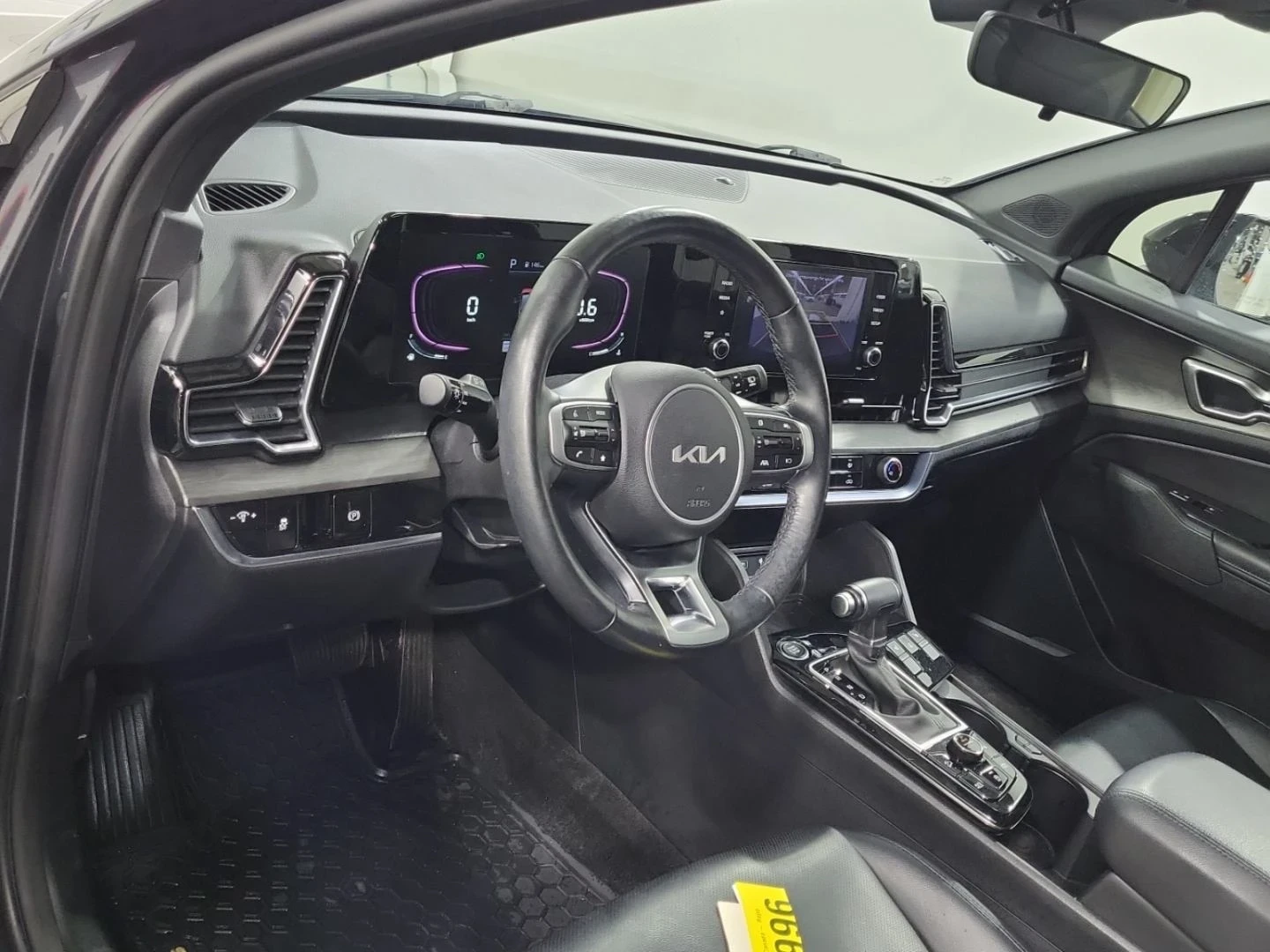 Kia Sportage X-LINE 4D UTILITY AWD* Подгрев* CarPlay* Keyless* , снимка 7 - Автомобили и джипове - 53858277