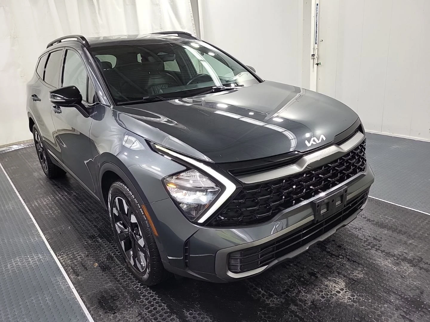 Kia Sportage X-LINE 4D UTILITY AWD* Подгрев* CarPlay* Keyless* , снимка 3 - Автомобили и джипове - 53858277