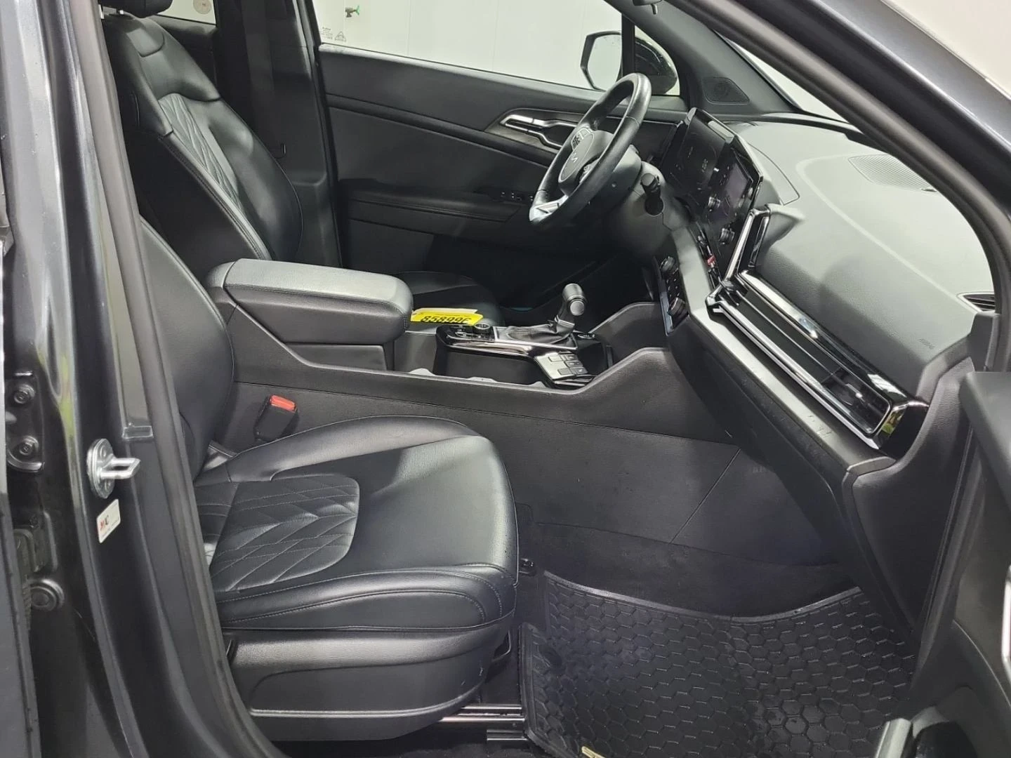 Kia Sportage X-LINE 4D UTILITY AWD* Подгрев* CarPlay* Keyless* , снимка 10 - Автомобили и джипове - 53858277