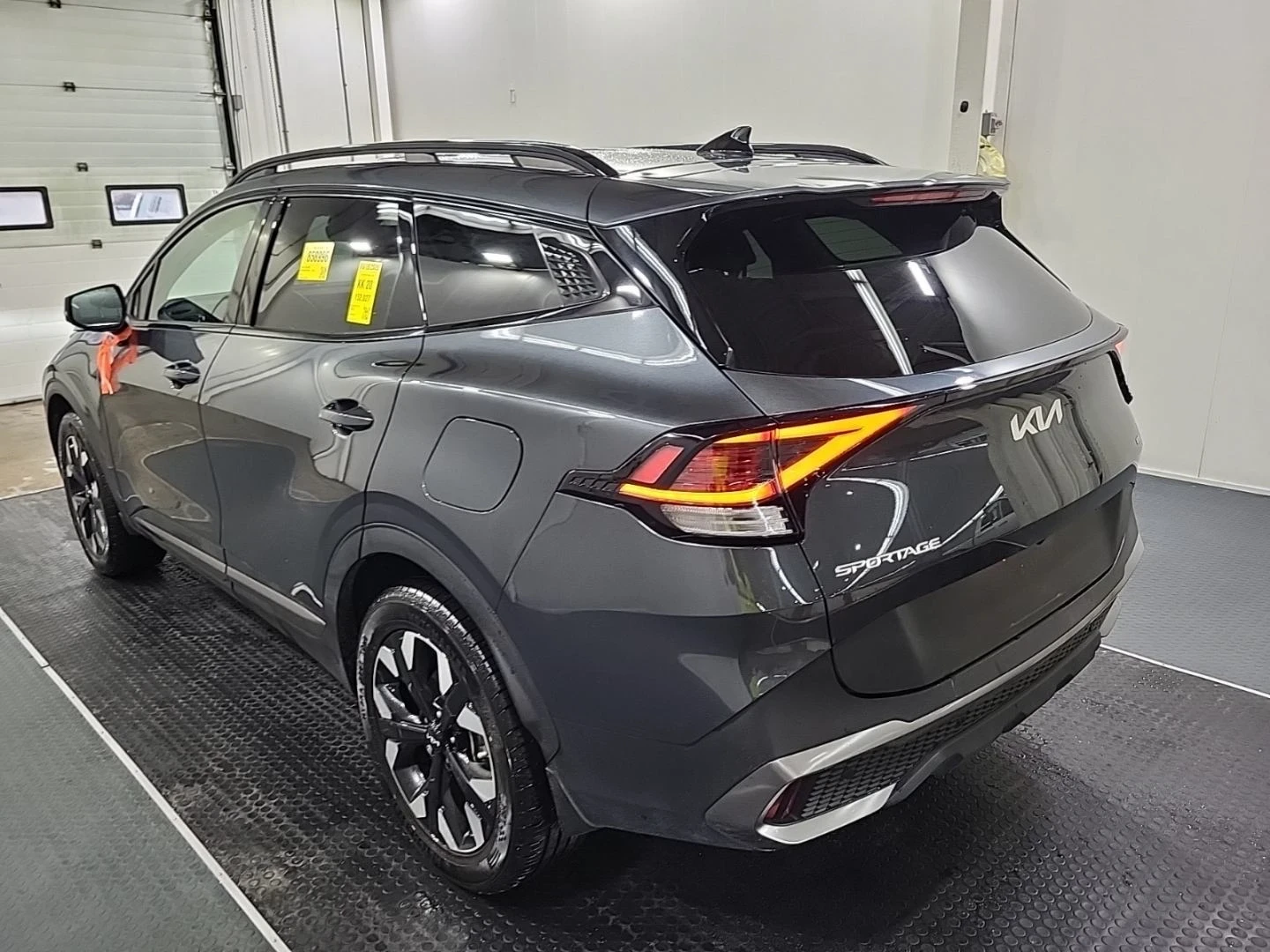 Kia Sportage X-LINE 4D UTILITY AWD* Подгрев* CarPlay* Keyless* , снимка 5 - Автомобили и джипове - 53858277