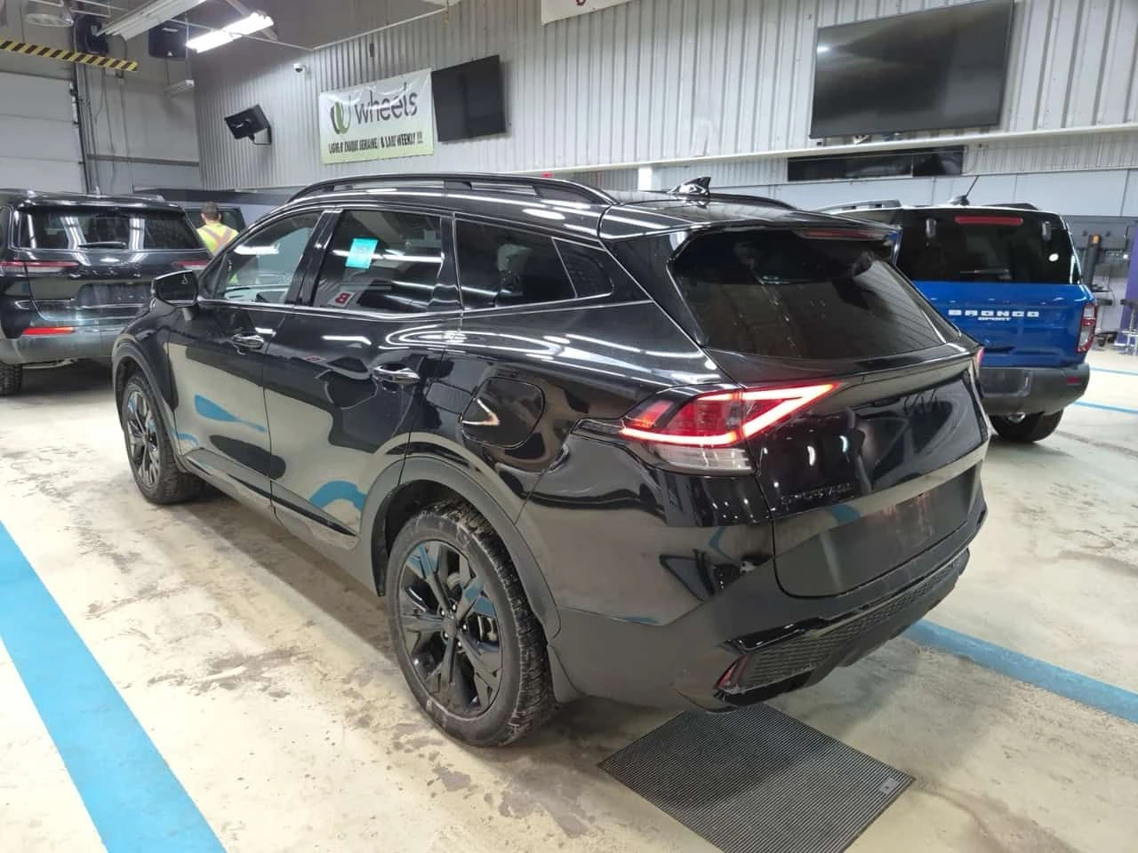 Kia Sportage * X LINE * CARFAX * ЦЕНА ДО БГ, снимка 4 - Автомобили и джипове - 54082598