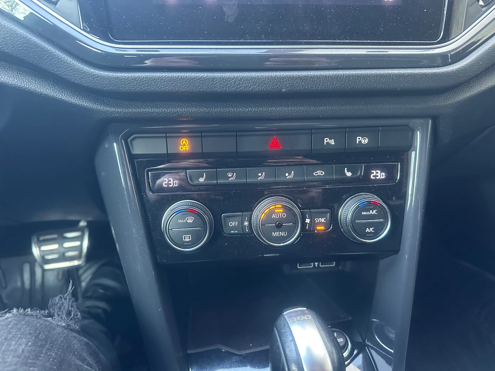 VW T-Roc 2.0TDI 4x4 Auto , снимка 8 - Автомобили и джипове - 54103851