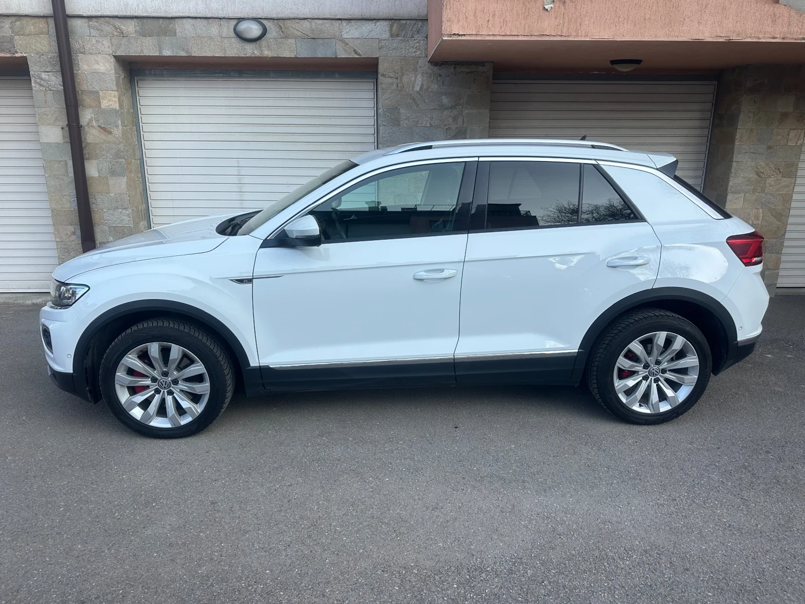 VW T-Roc 2.0TDI 4x4 Auto , снимка 2 - Автомобили и джипове - 54103851