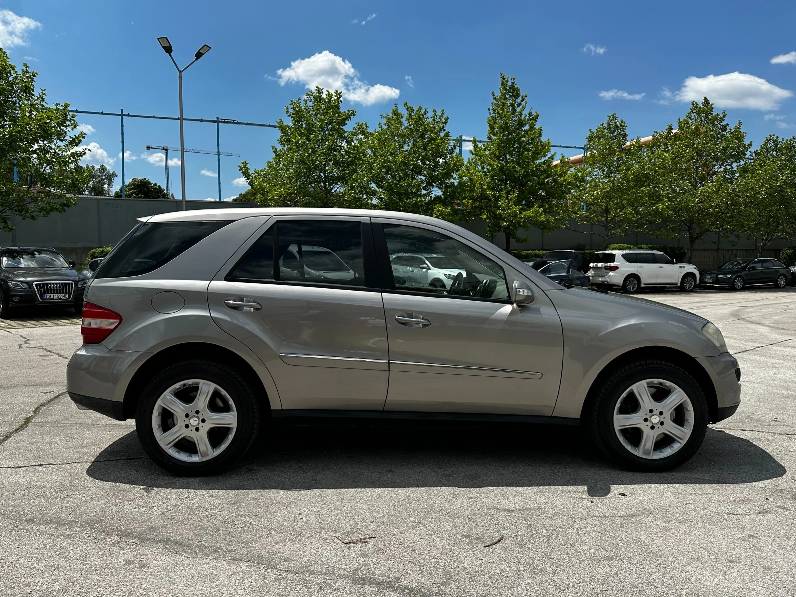 Mercedes-Benz ML 500 5.5i 388 к.с./4matic, снимка 5 - Автомобили и джипове - 54630938
