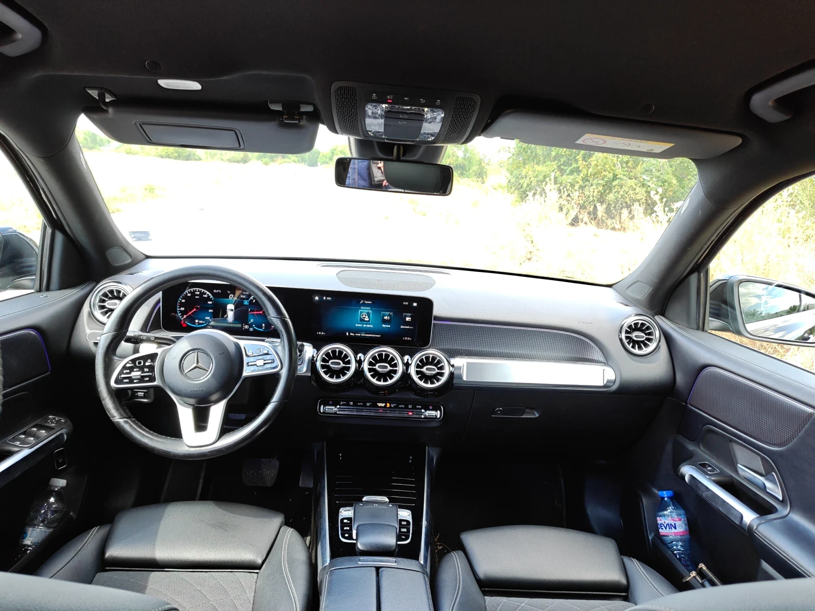Mercedes-Benz GLB  180 d | DISTRONIC | AMG | KEYLESS | L, снимка 13 - Автомобили и джипове - 55665095