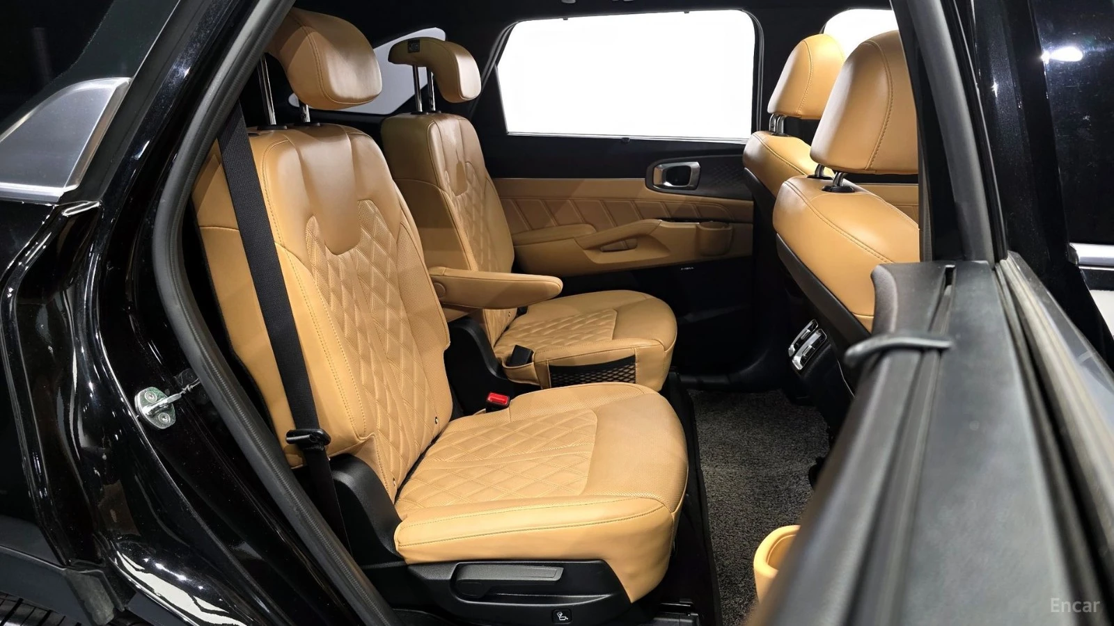 Kia Sorento HEV-1.6/NOBLESSE/DRIVE-ASSISTS/AWD, снимка 13 - Автомобили и джипове - 55669691