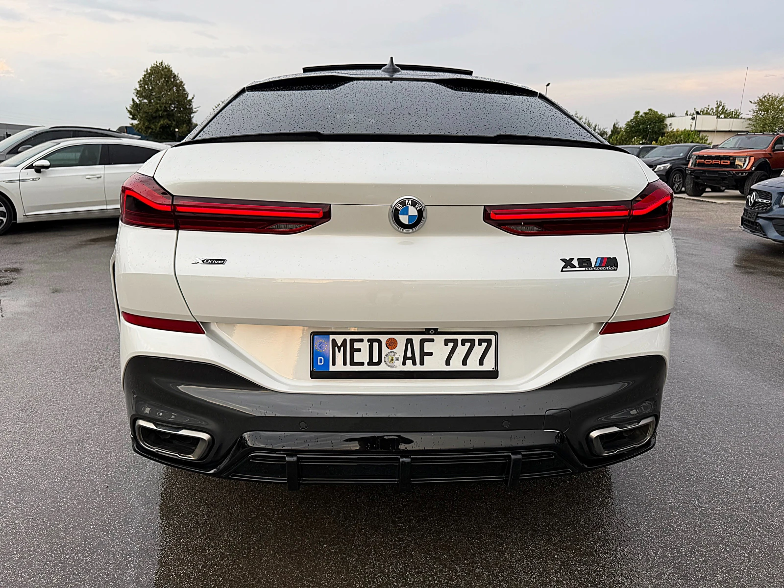 BMW X6 5.0i Performans-Distronik-Head Up-Vakum-Lazer-Harm, снимка 5 - Автомобили и джипове - 55935382