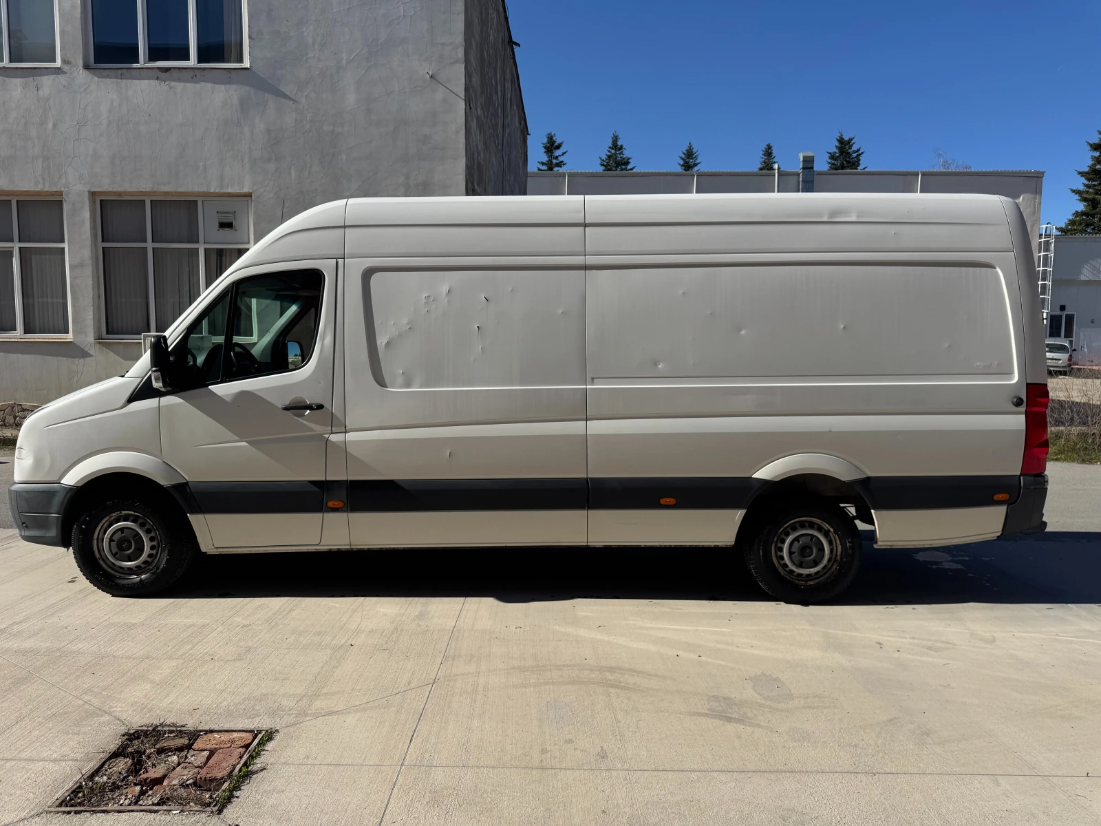 VW Crafter 163к.с. Климатик, снимка 10 - Бусове и автобуси - 53826097
