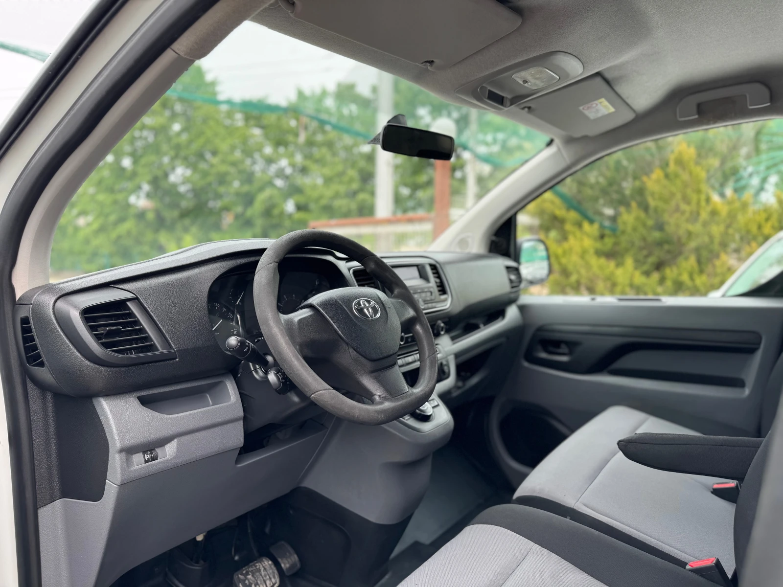 Toyota Proace 2.0d* LONG* Automatic* 8+ 1, снимка 7 - Бусове и автобуси - 54477636